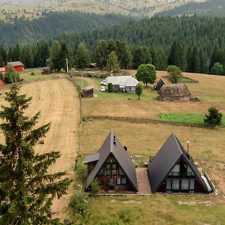 Mokki Villa Mărişel Exterior foto
