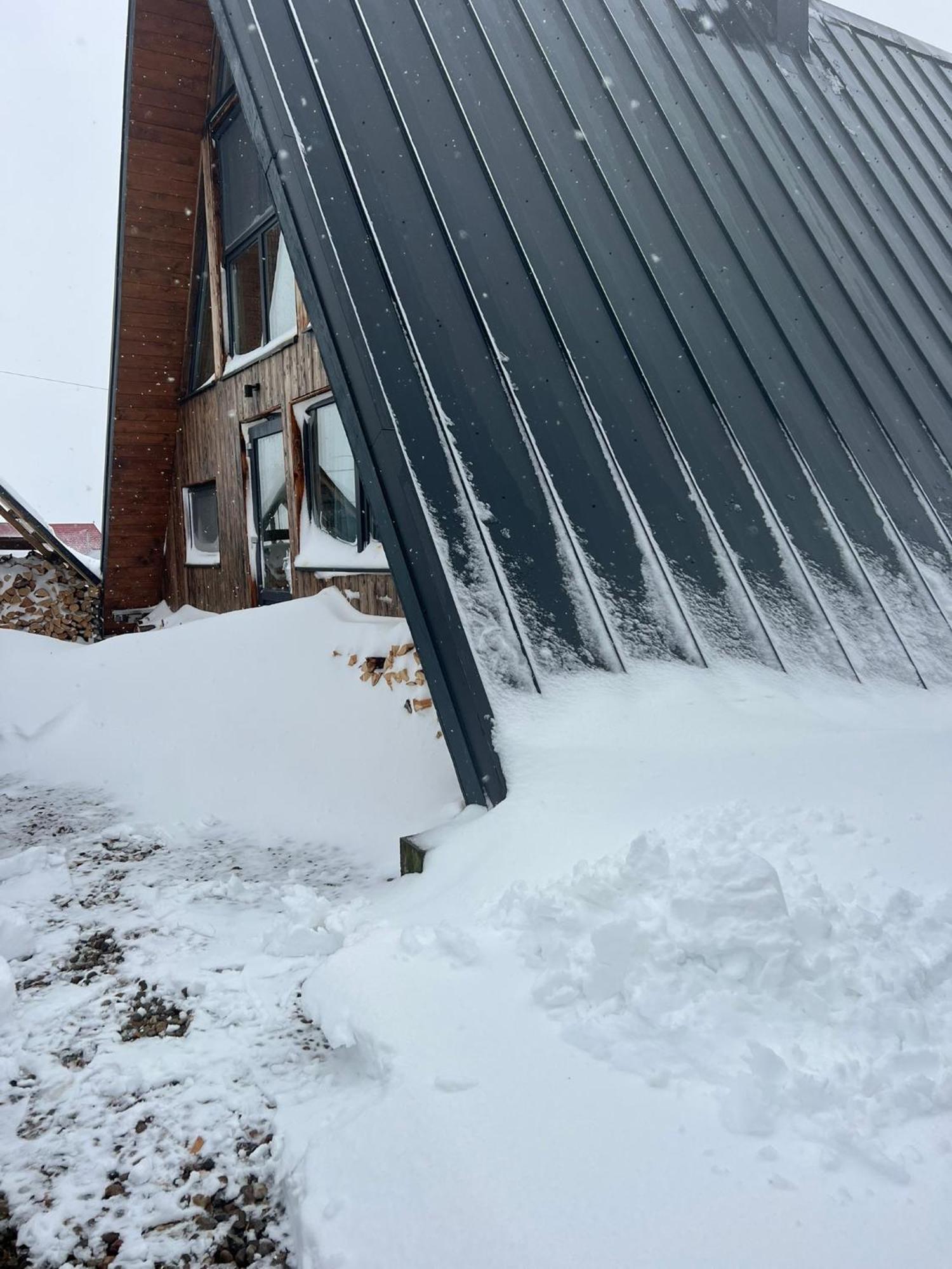 Mokki Villa Mărişel Exterior foto